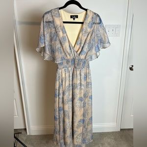 Lulu’s white and blue midi dress